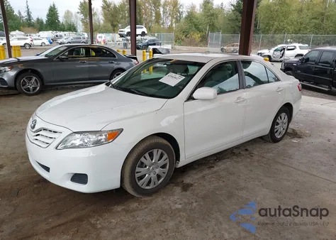 2011 Toyota Camry Le z USA, uszkodzony, nr VIN 4T4BF3EK7BR139851